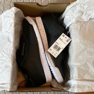 Reebok Princess training sneakers NWT 8.5